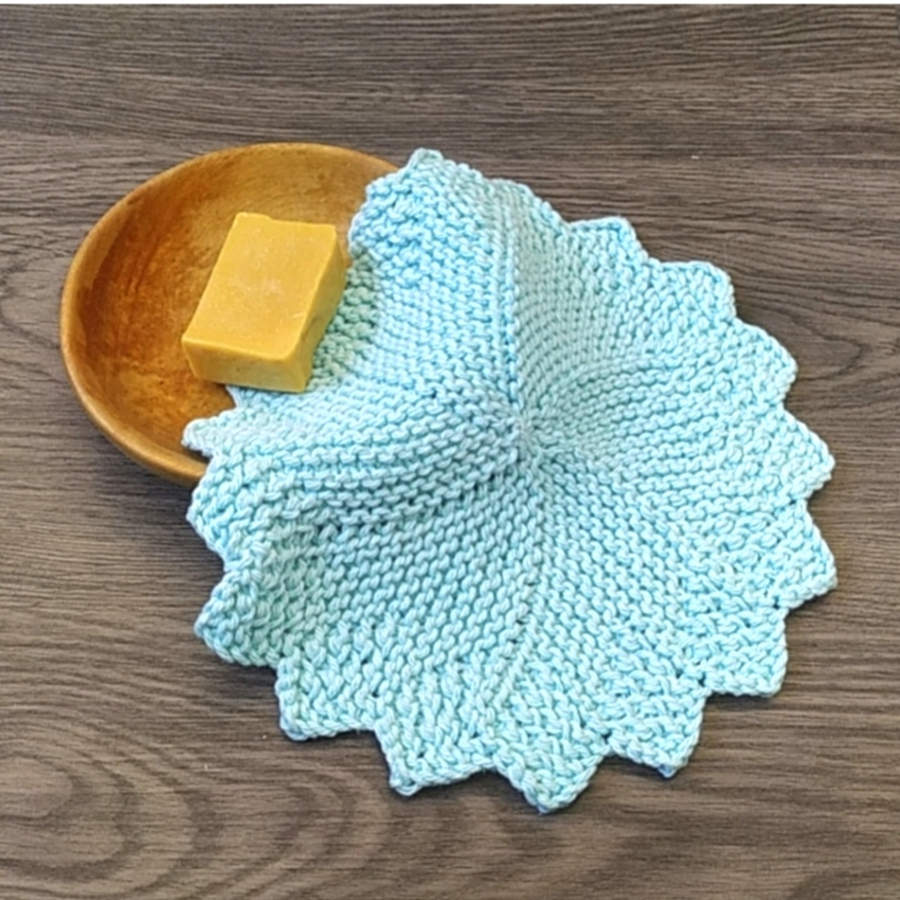 Hand Knit Sunburst Cloth - Picture 6 of 8